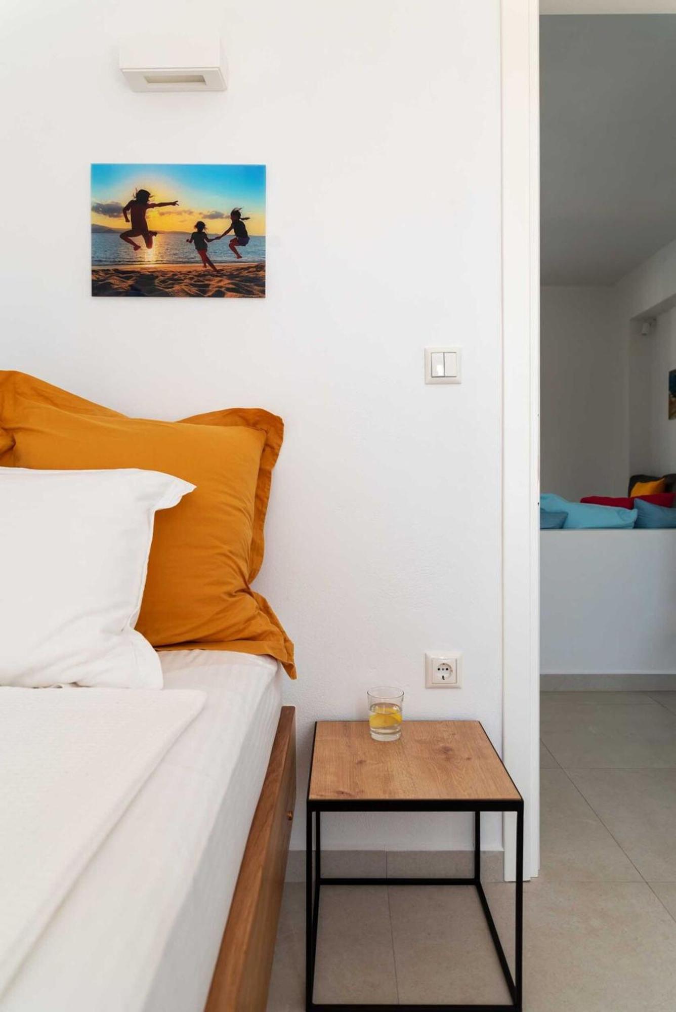 Villa Aura - Beachfront Villa With Private Pool Kastrákion 외부 사진