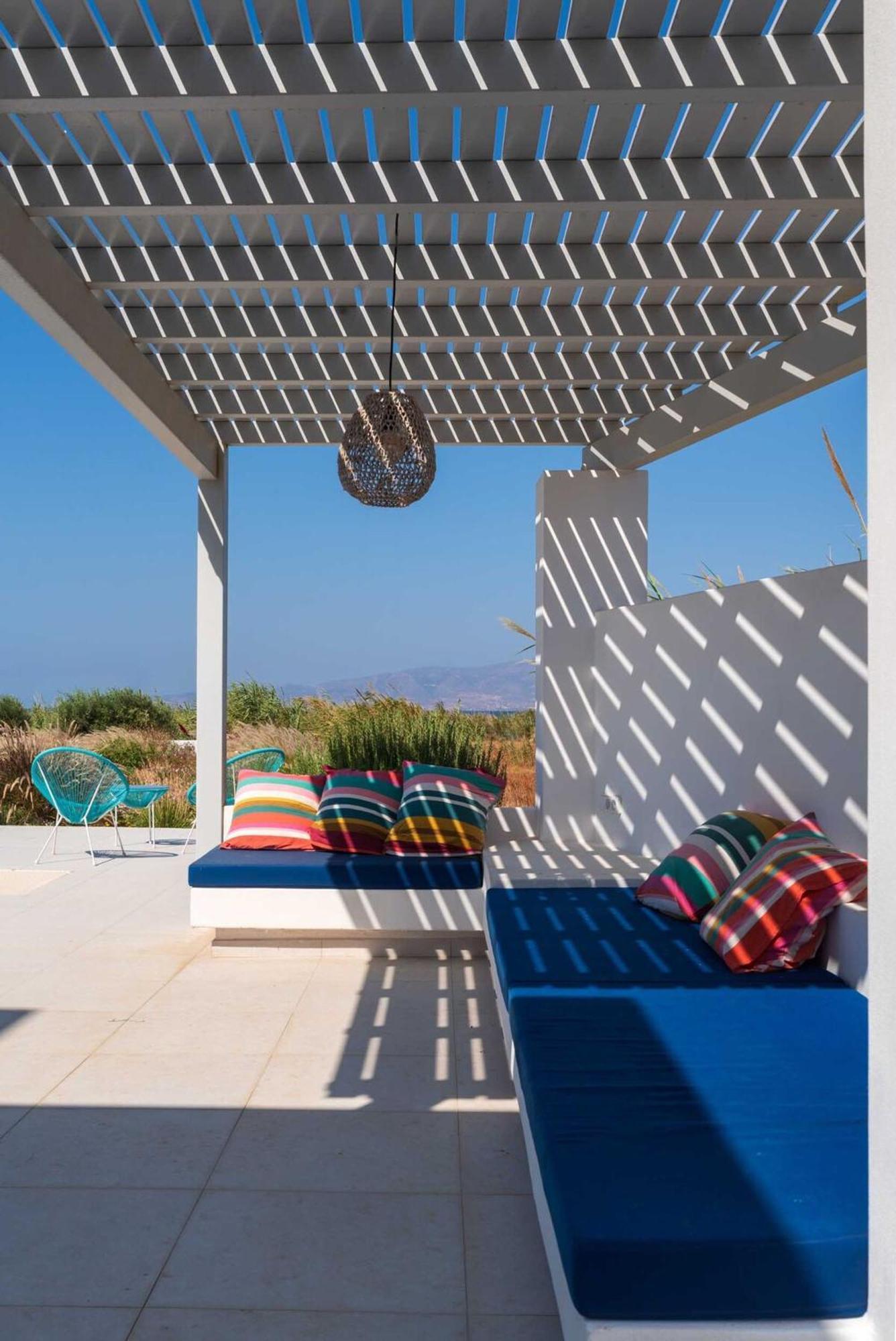 Villa Aura - Beachfront Villa With Private Pool Kastrákion 외부 사진